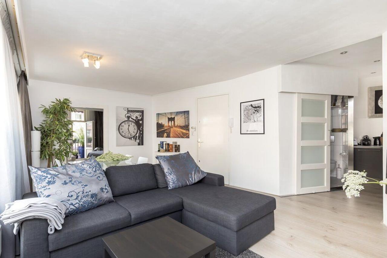 Gemeubileerd 2-kamerappartement met balkon - Afbeelding 7
