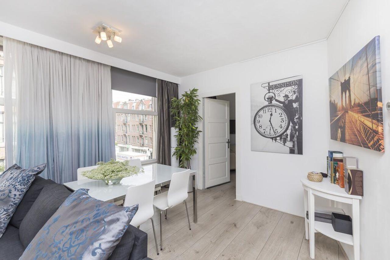 Gemeubileerd 2-kamerappartement met balkon - Afbeelding 8