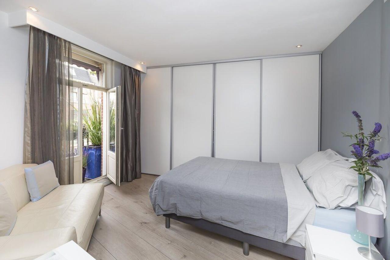 Gemeubileerd 2-kamerappartement met balkon - Afbeelding 10