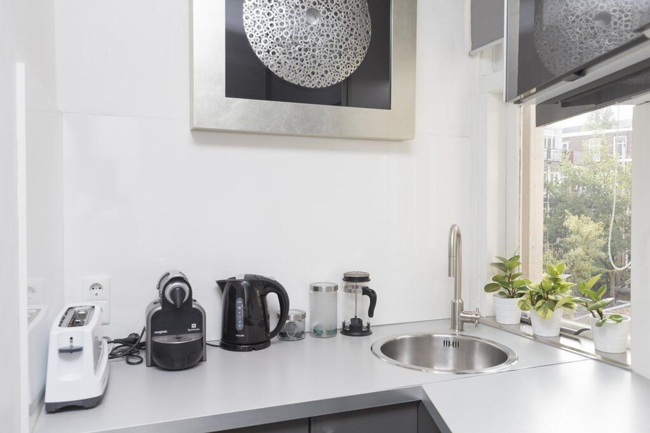 Gemeubileerd 2-kamerappartement met balkon - Afbeelding 19