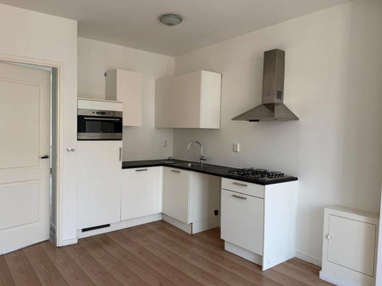2-slaapkamerappartement met balkon in Oost - Afbeelding 2