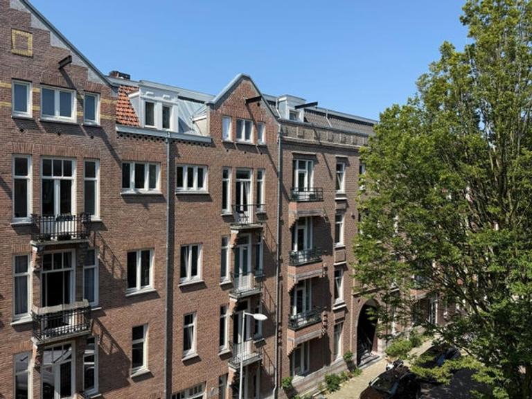 2-slaapkamerappartement met balkon in Oost - Afbeelding 12