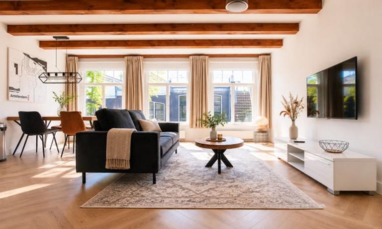 Instapklaar 3-kamerappartement met lift - Afbeelding 1