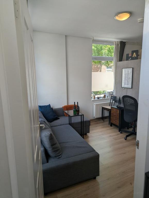 Studio met eigen entree in Haarlem - Afbeelding 5