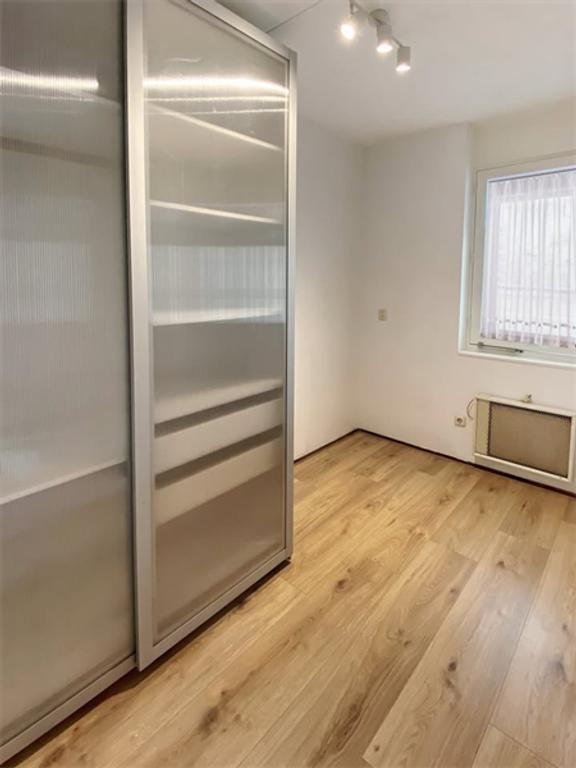 Gemeubileerd 3-kamerappartement bij centrum - Afbeelding 7