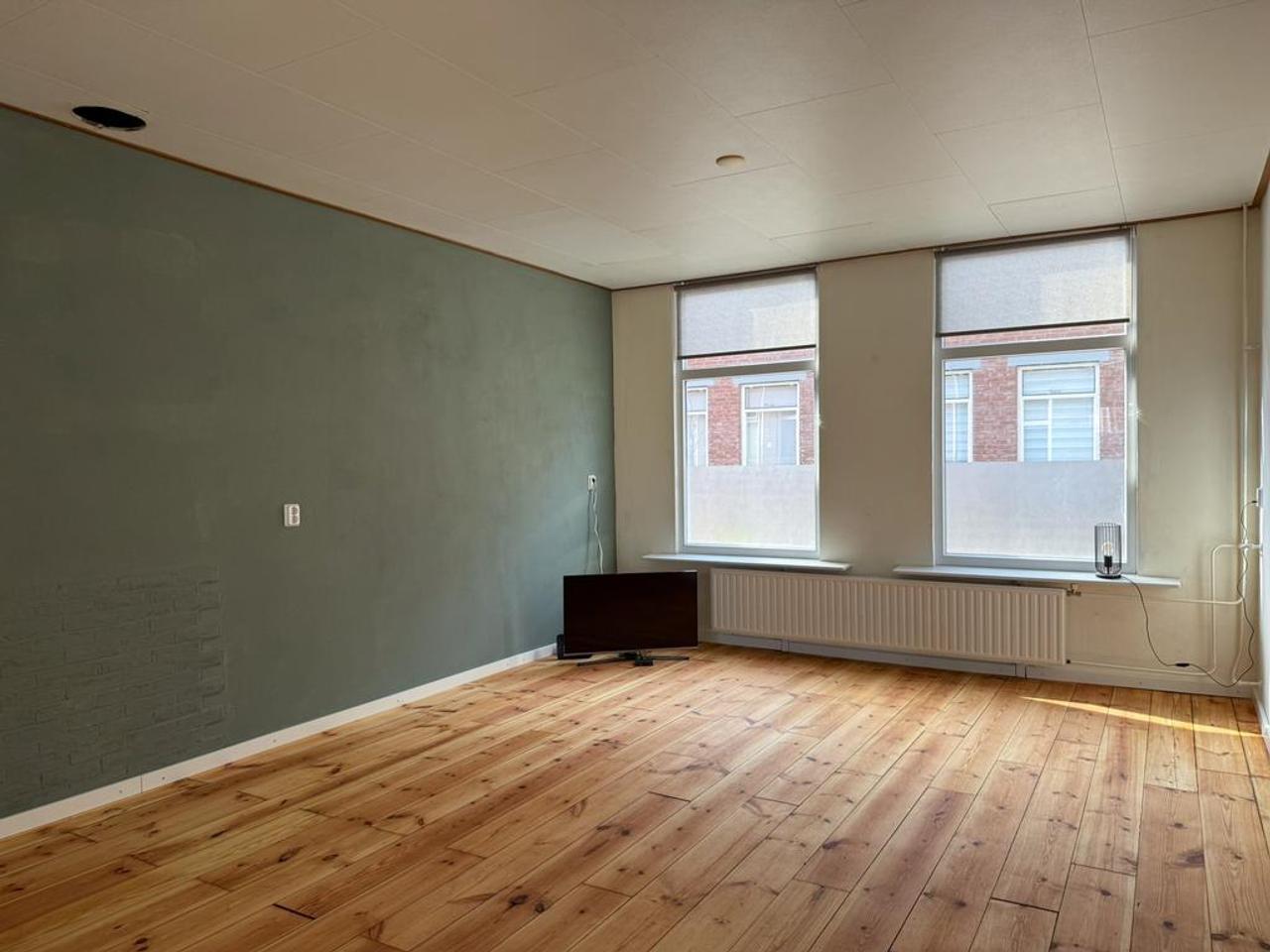 4-slaapkamer huis met tuin in centrum - Afbeelding 4