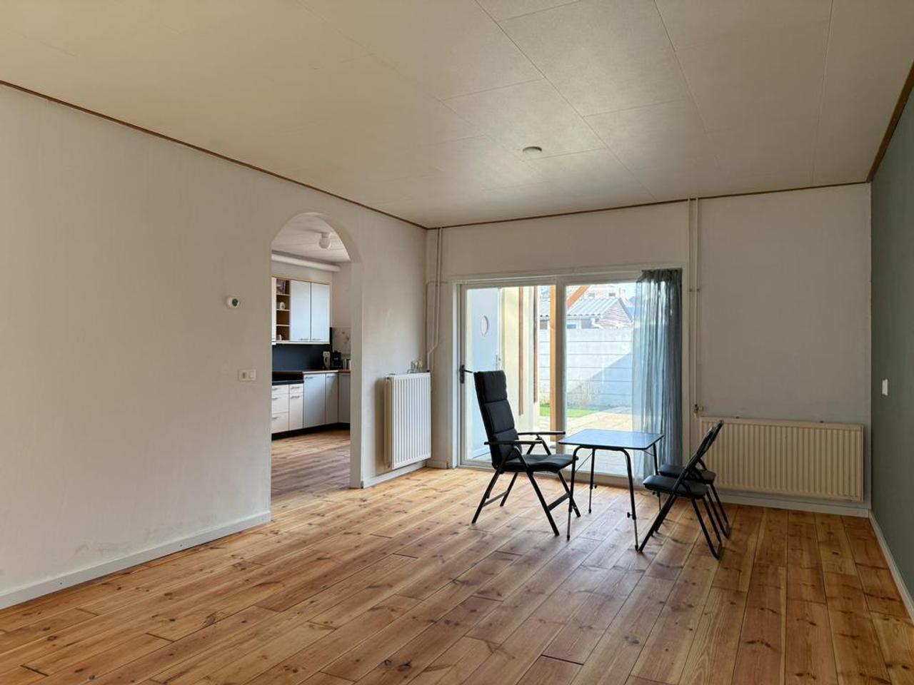 4-slaapkamer huis met tuin in centrum - Afbeelding 5