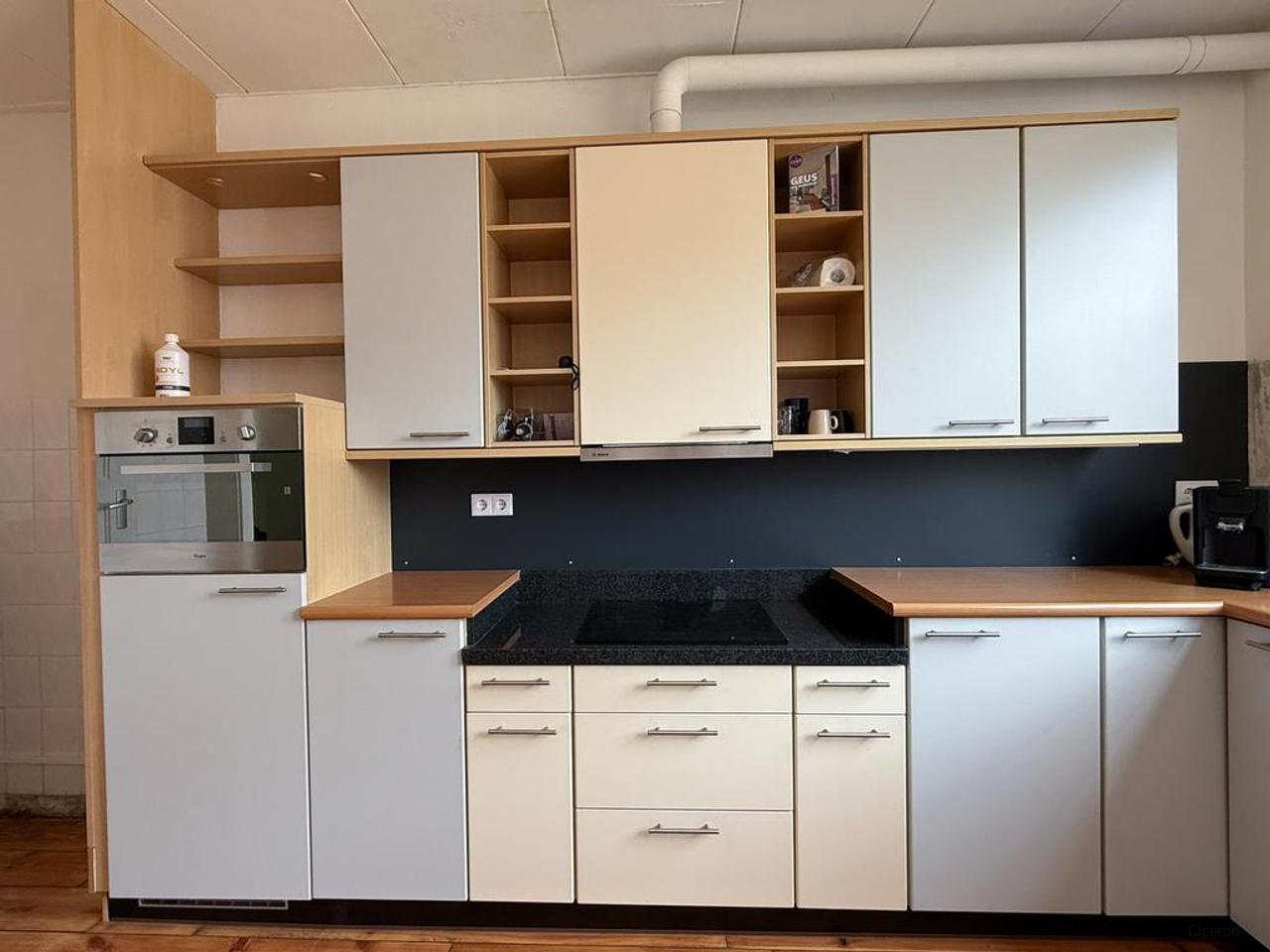 4-slaapkamer huis met tuin in centrum - Afbeelding 8
