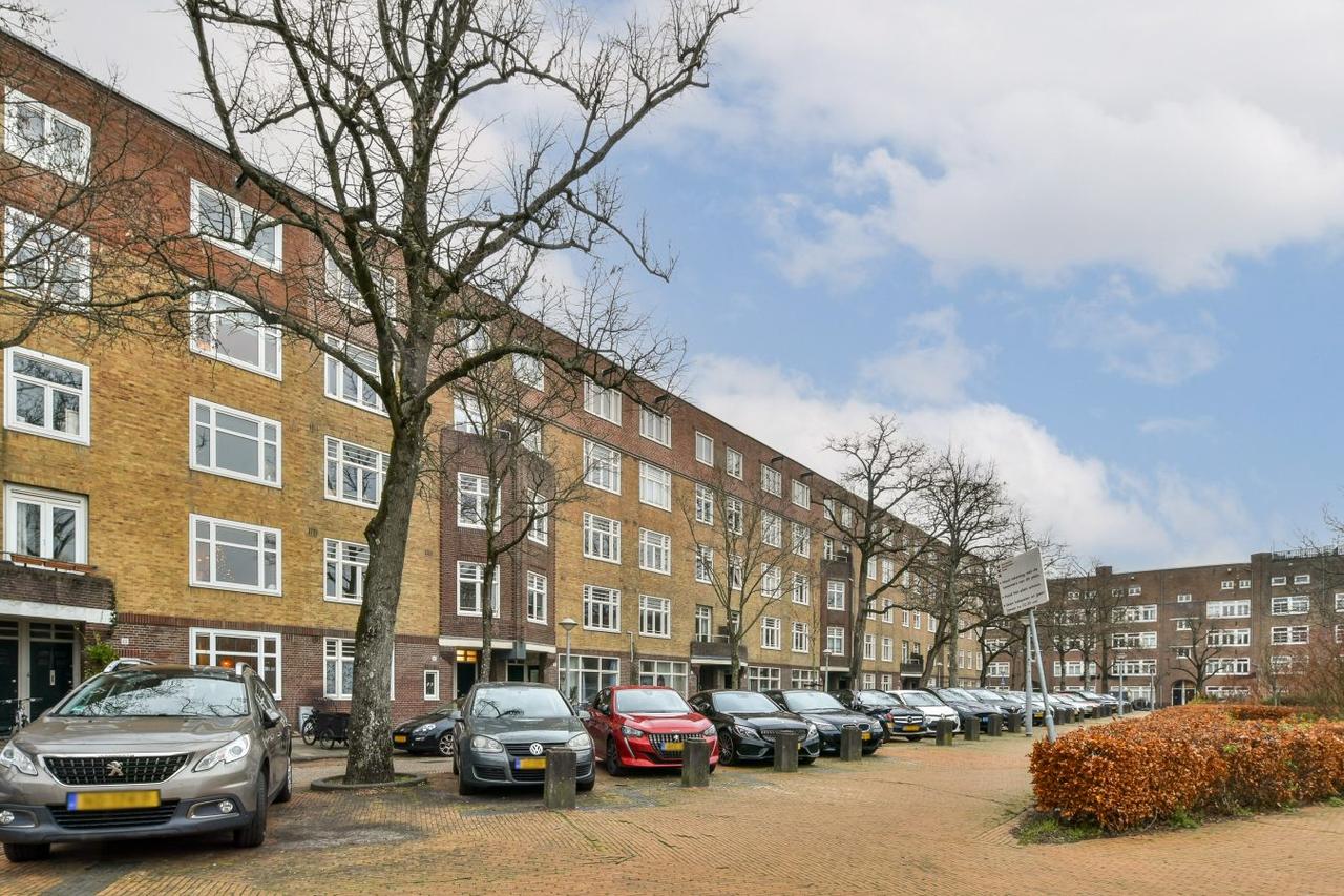 Licht 3-kamerappartement in Rivierenbuurt - Afbeelding 17