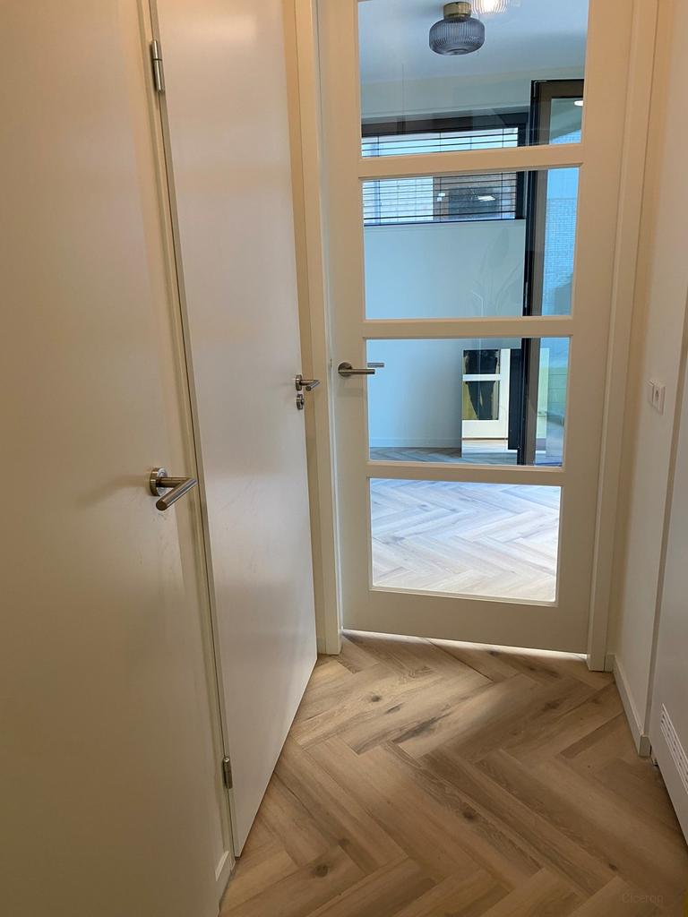 Begane grond appartement met tuin in Zeeburg - Afbeelding 3