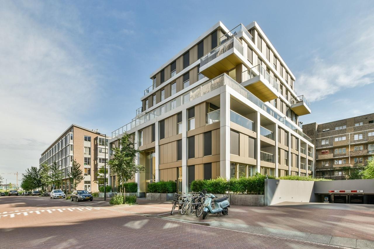 Begane grond appartement met tuin in Zeeburg - Afbeelding 12