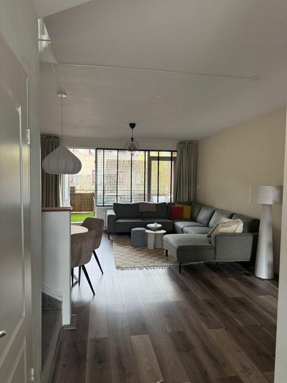 3-slaapkamer maisonnette met zonnig balkon - Afbeelding 7