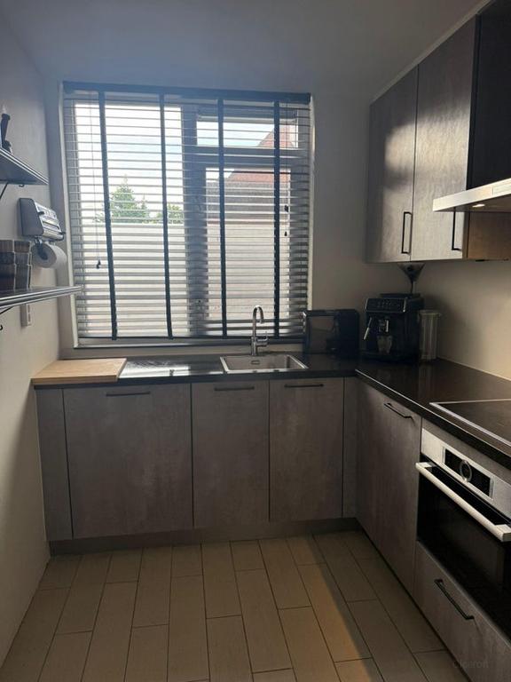 3-slaapkamer maisonnette met zonnig balkon - Afbeelding 13