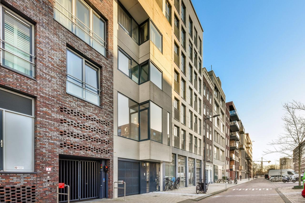 3-slaapkamerappartement met balkon bij Amstel - Afbeelding 26