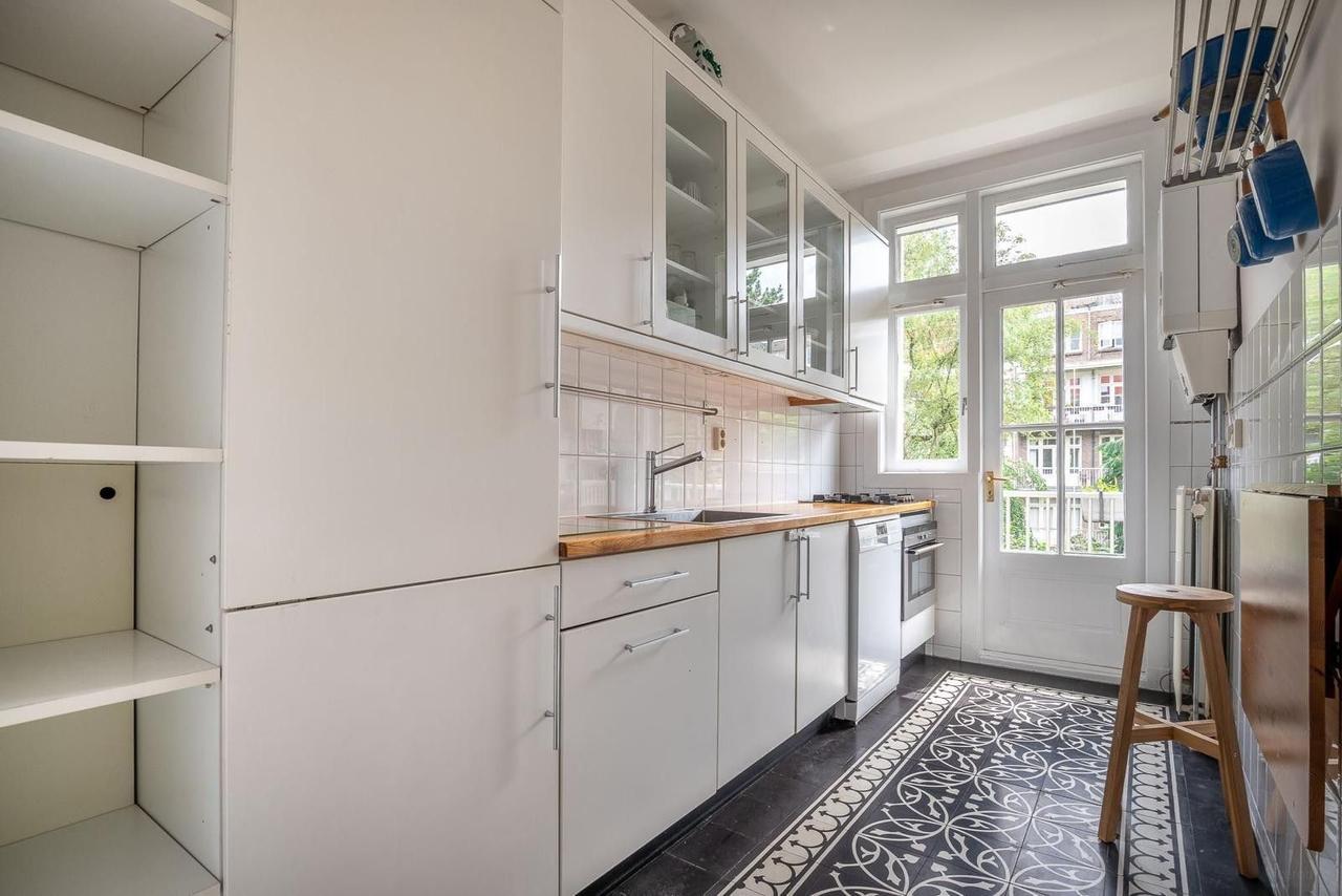 95 m² gemeubileerd aan de Amstelkade - Afbeelding 8