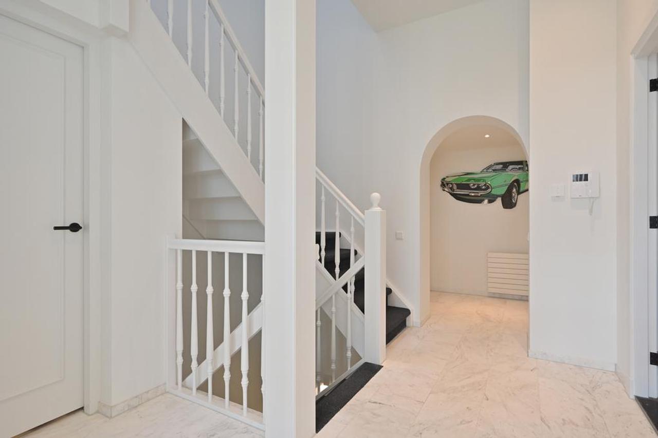 200 m² appartement met lift en garage - Afbeelding 7