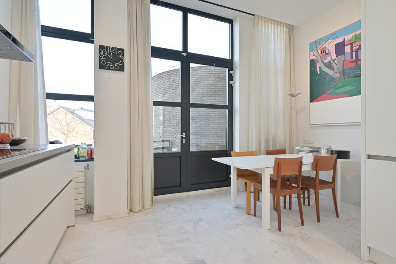 200 m² appartement met lift en garage - Afbeelding 17