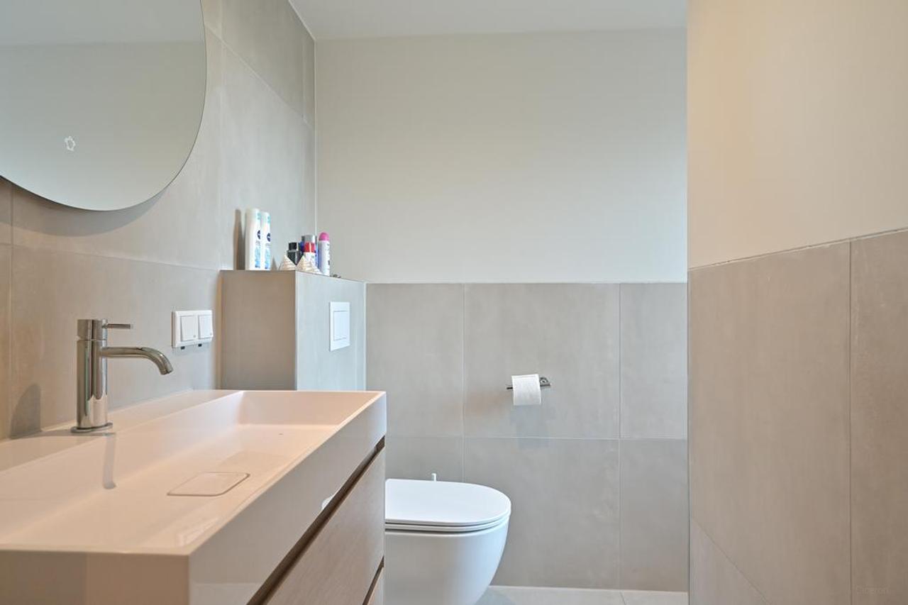 200 m² appartement met lift en garage - Afbeelding 20