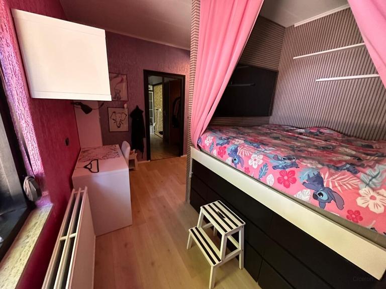 Vrijstaande bungalow met bosrijke tuin - Afbeelding 15