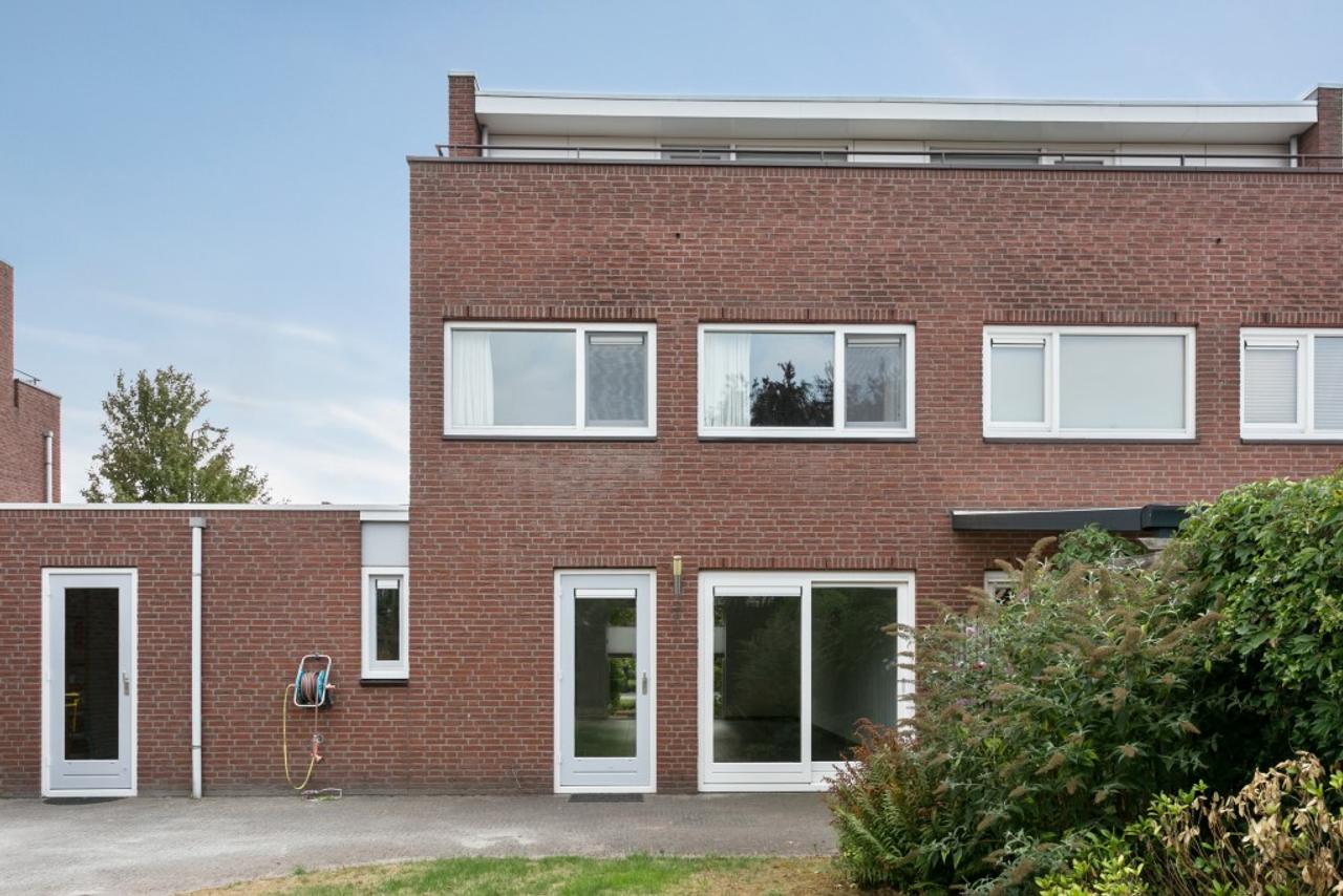 Eengezinswoning met 4 slaapkamers en tuin - Afbeelding 22