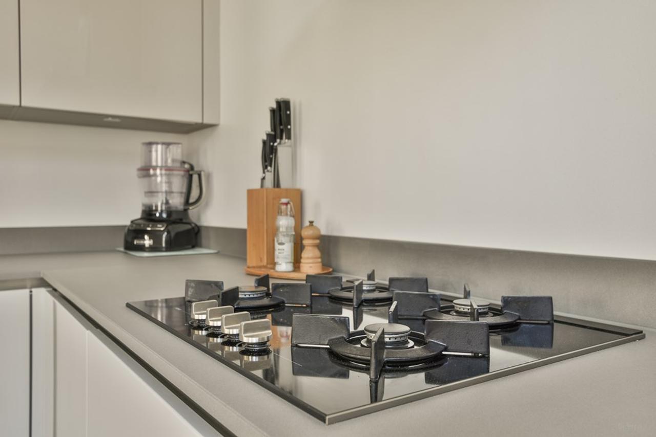 Gemeubileerd 3-kamerappartement in Zuid - Afbeelding 8