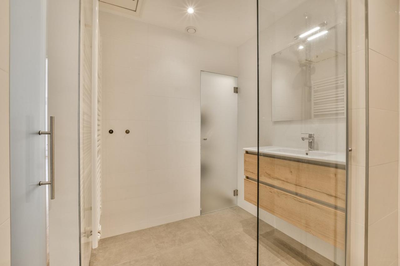 Gemeubileerd 3-kamerappartement in Zuid - Afbeelding 15