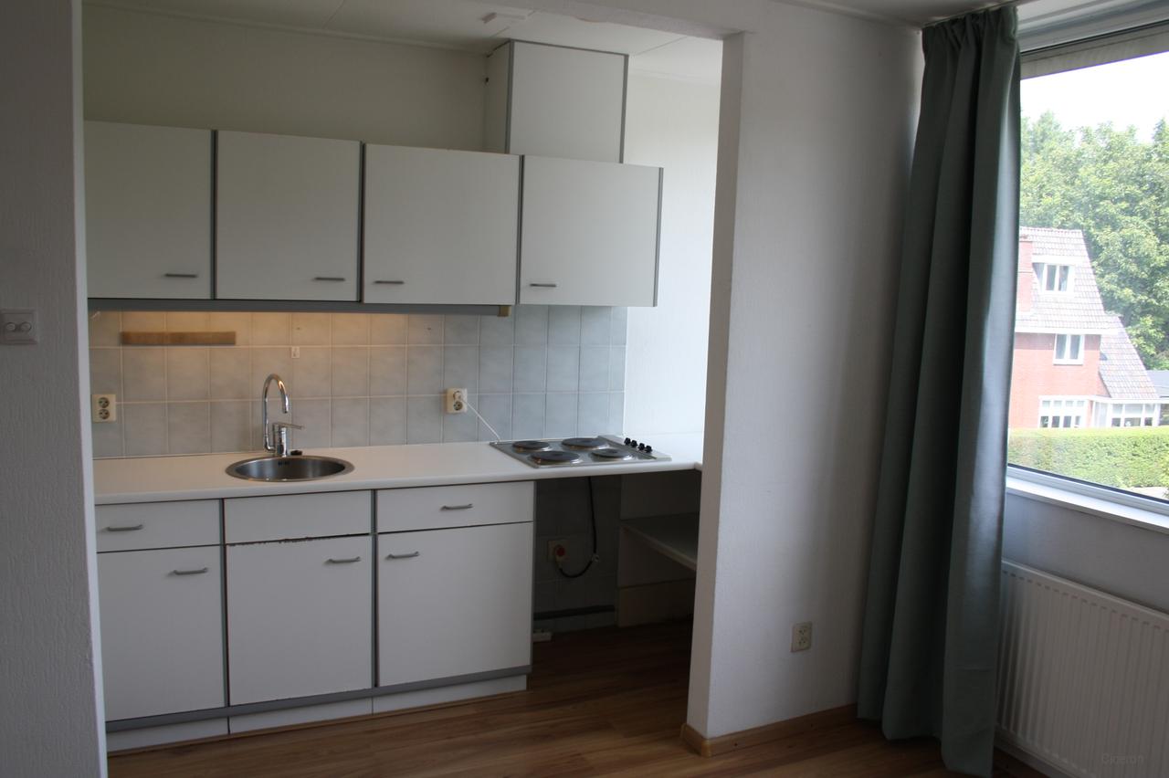 Licht 2e etage appartement met balkon - Afbeelding 6