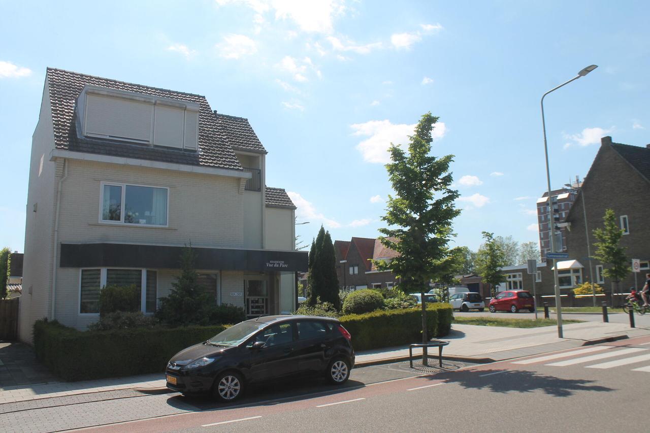 Licht 2e etage appartement met balkon - Afbeelding 13