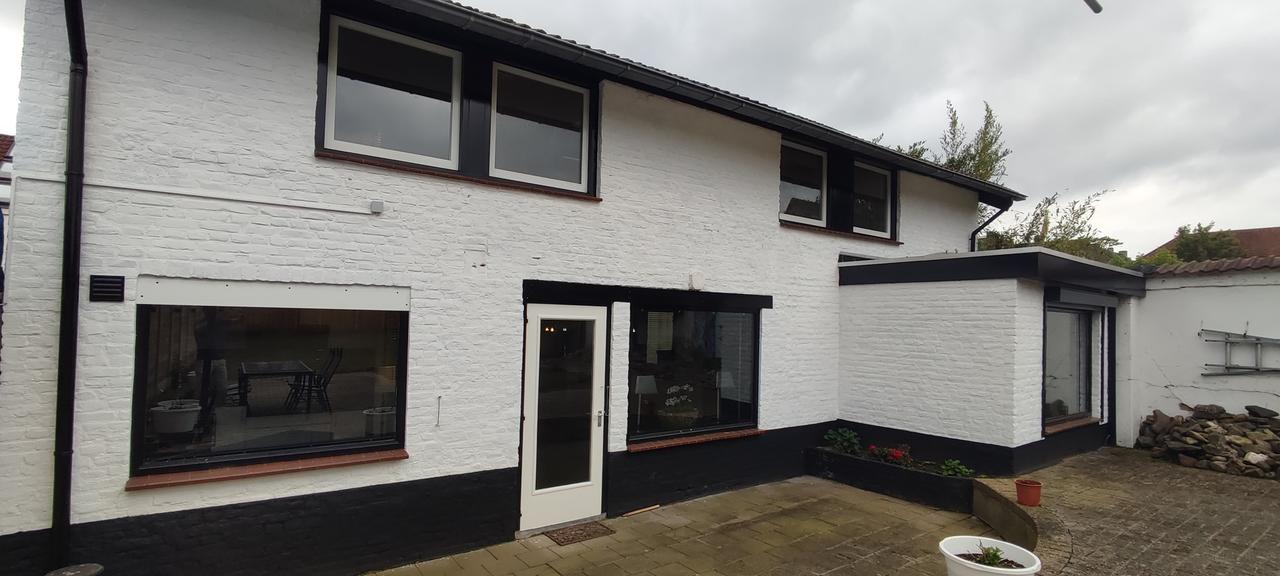3-slaapkamer huis met atrium - Afbeelding 1