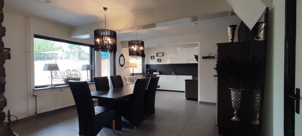 3-slaapkamer huis met atrium - Afbeelding 8