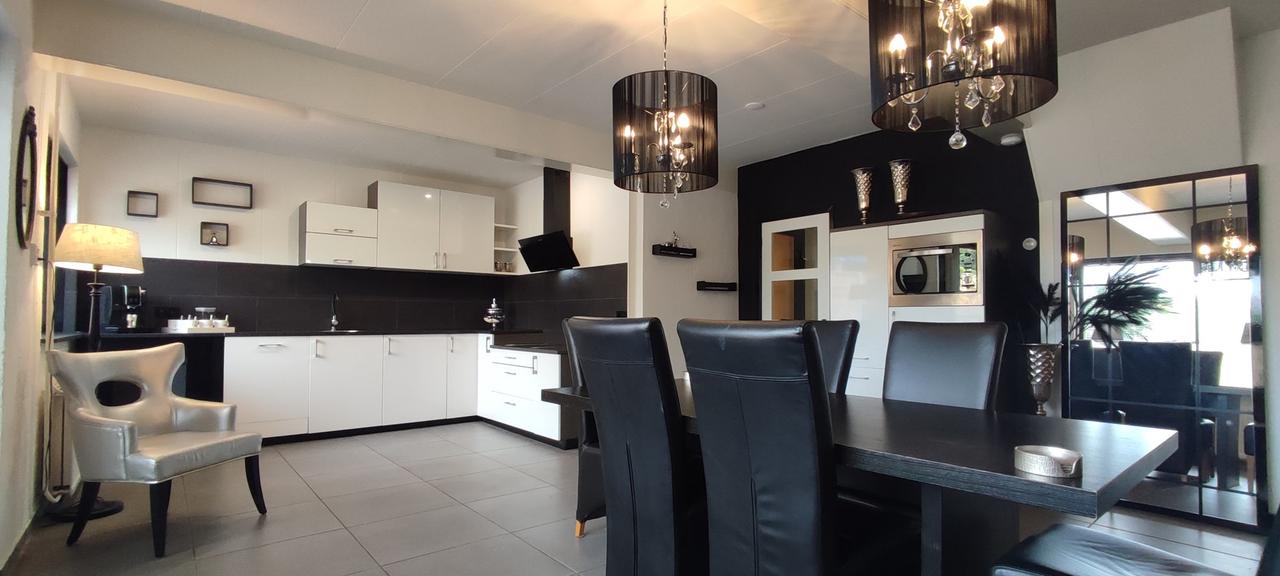 3-slaapkamer huis met atrium - Afbeelding 9