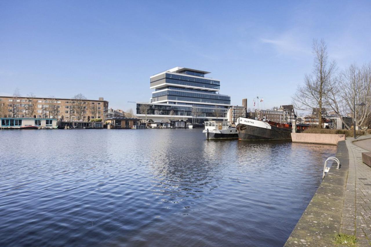 Penthouse met balkon aan de Amstel - Afbeelding 17