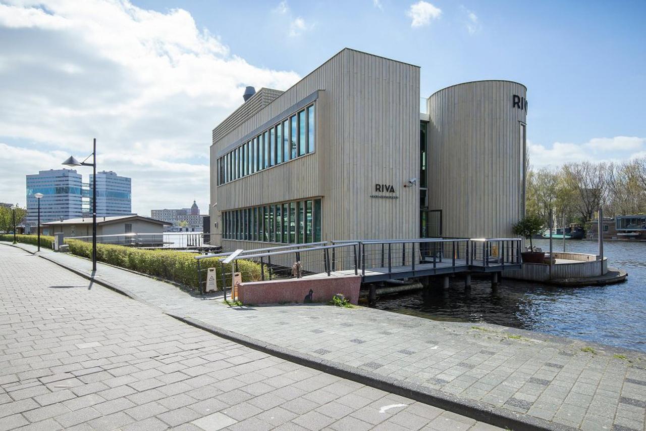 Penthouse met balkon aan de Amstel - Afbeelding 18