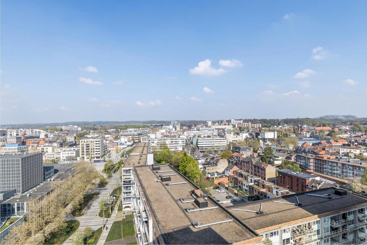 Wonen op de 15e met 2 balkons in Heerlen - Afbeelding 16