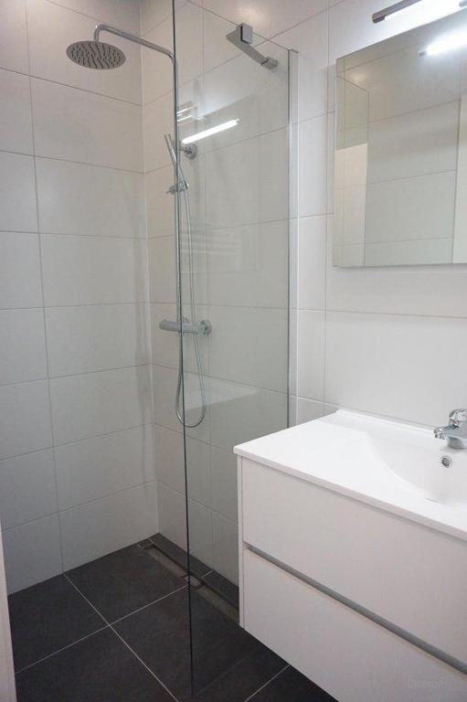 1-slaapkamerappartement met tuin in Rivierenbuurt - Afbeelding 6