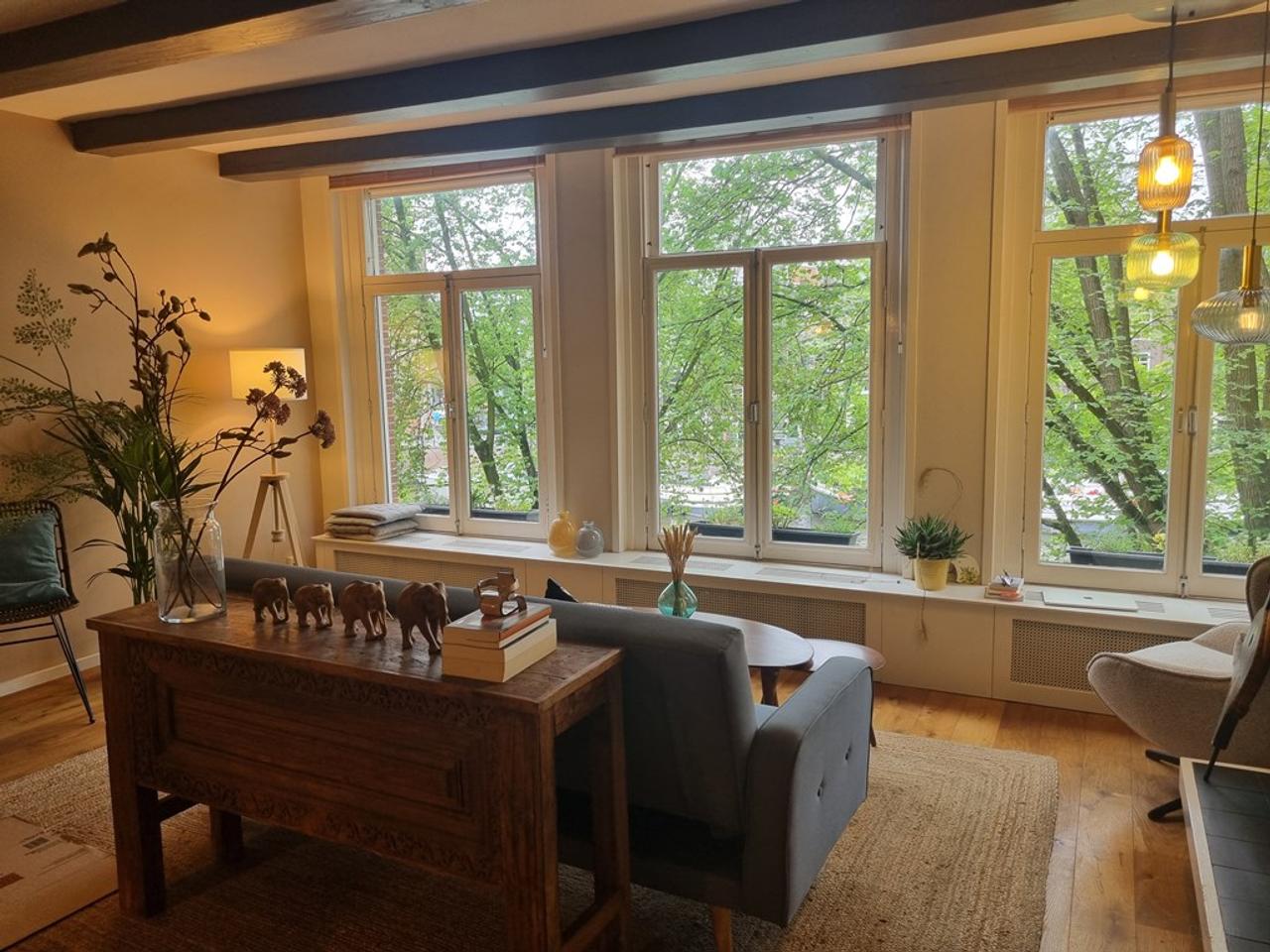 Licht 2-kamerappartement aan de gracht - Afbeelding 6