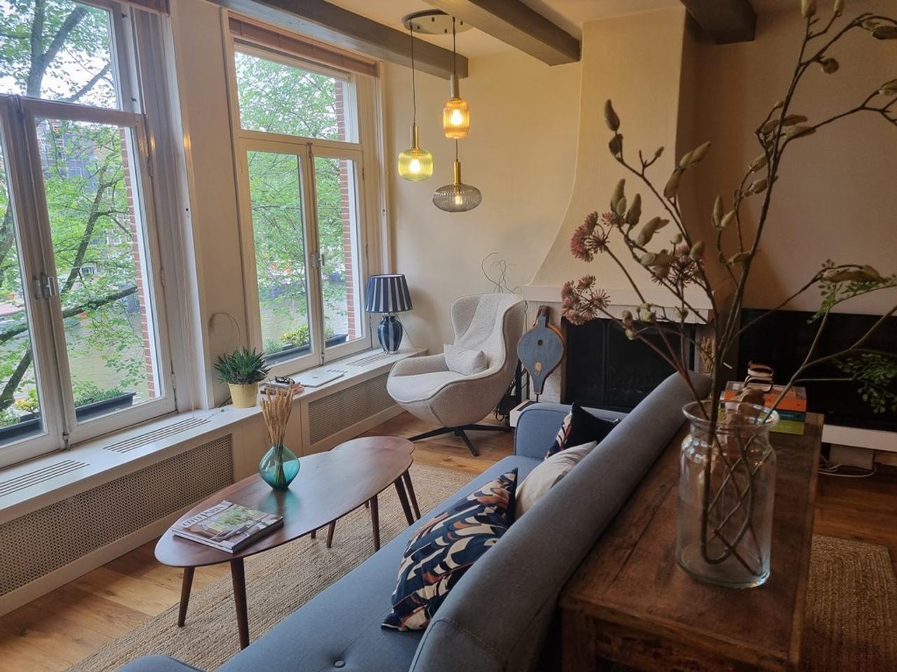 Licht 2-kamerappartement aan de gracht - Afbeelding 7