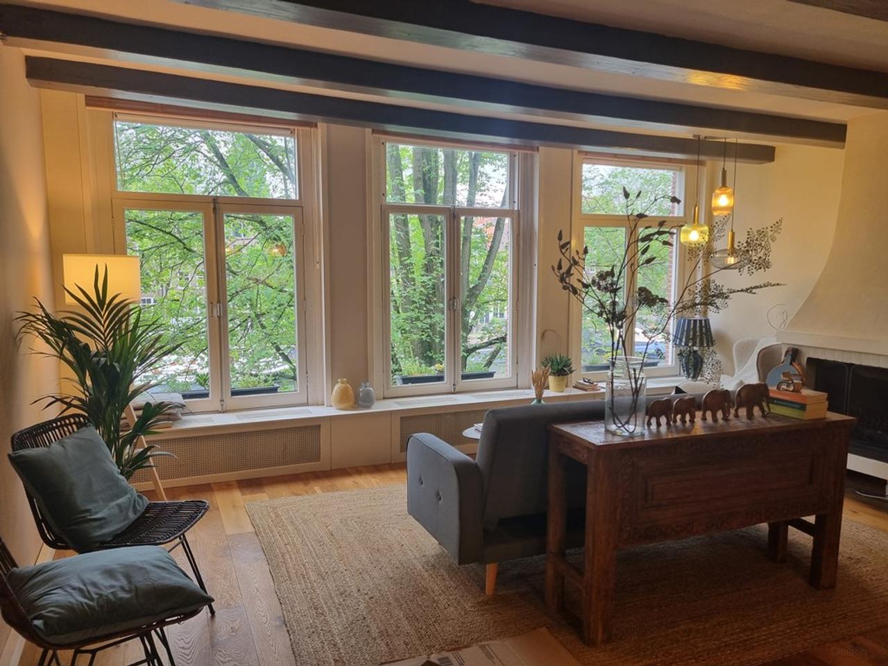 Licht 2-kamerappartement aan de gracht - Afbeelding 8