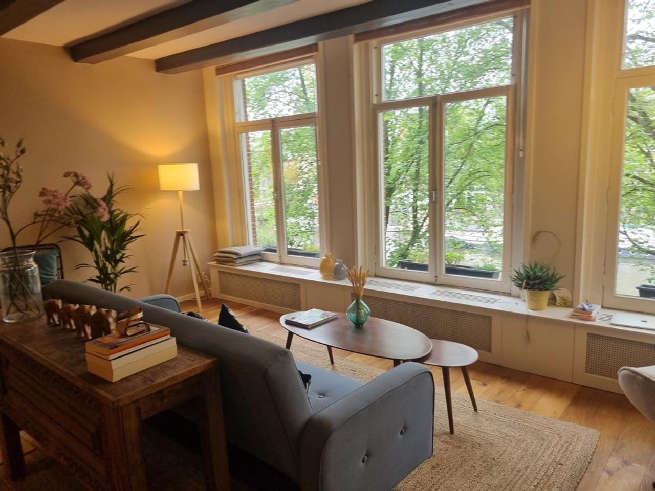 Licht 2-kamerappartement aan de gracht - Afbeelding 14