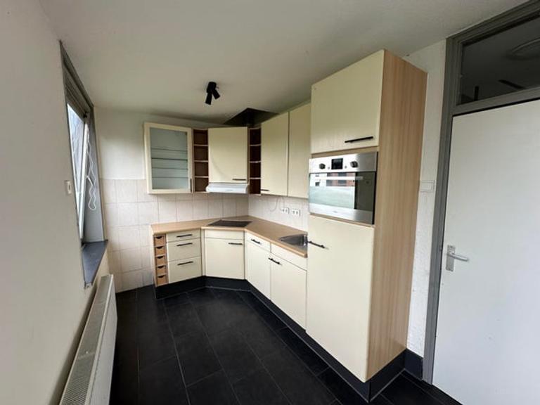 Tussenwoning met 5 slaapkamers en tuin - Afbeelding 6