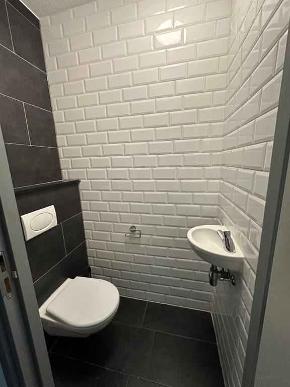 Tussenwoning met 5 slaapkamers en tuin - Afbeelding 13