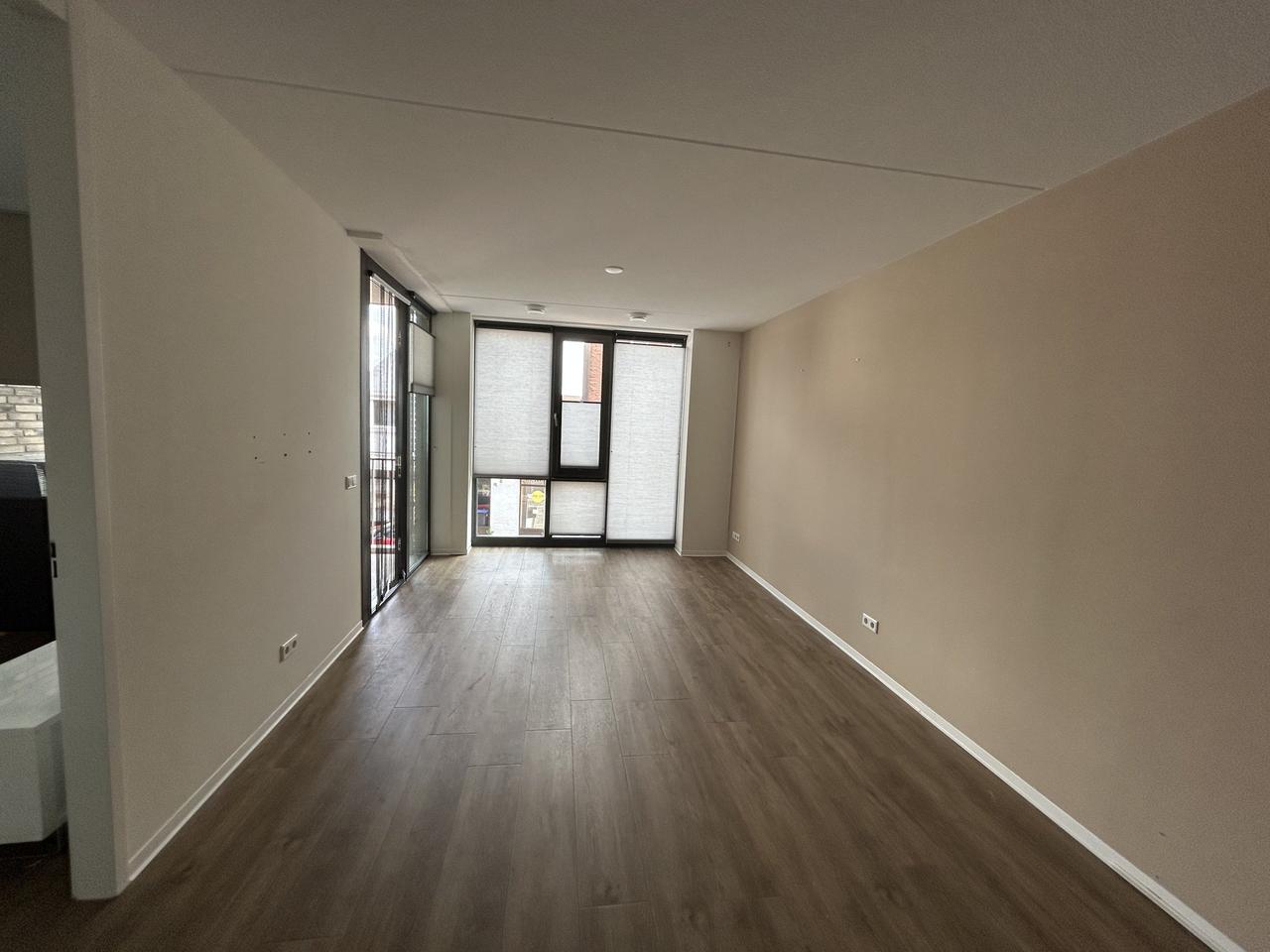 Nieuw 3-kamerappartement met balkon - Afbeelding 2