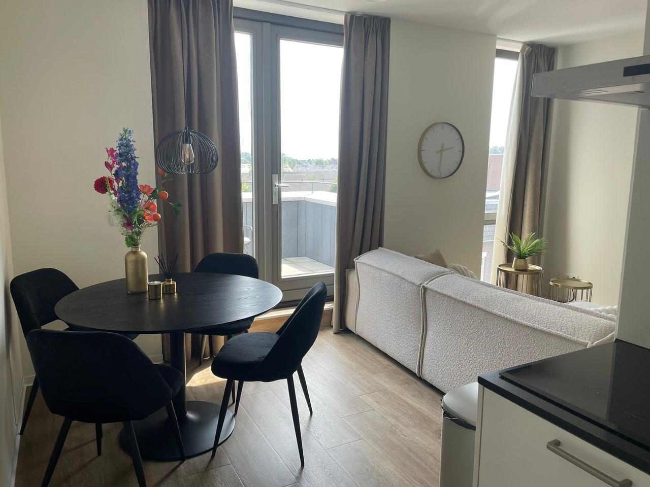 New Apartment with Balcony in Helmond - Image 3
