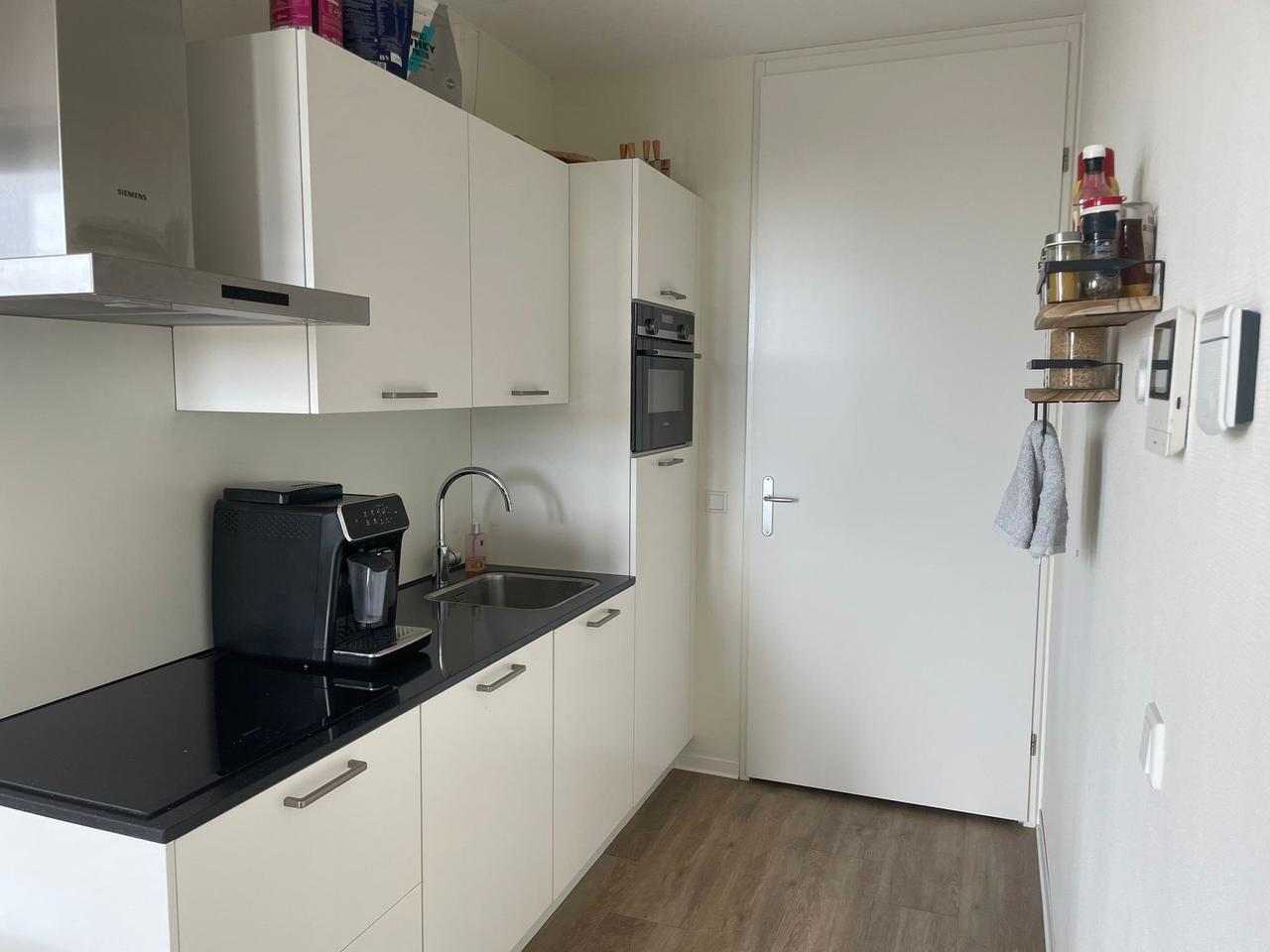 New Apartment with Balcony in Helmond - Image 4