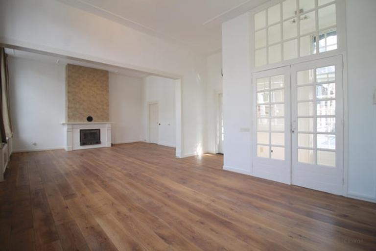 140 m2 apartment with large roof terrace - Image 2