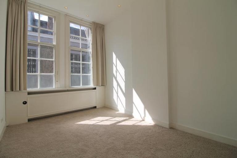 140 m2 apartment with large roof terrace - Image 15