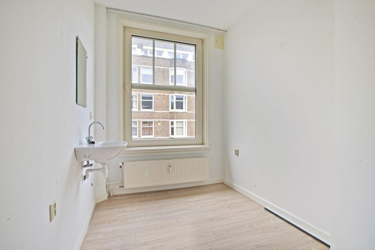 120 m² apartment on Stadionkade - Image 13