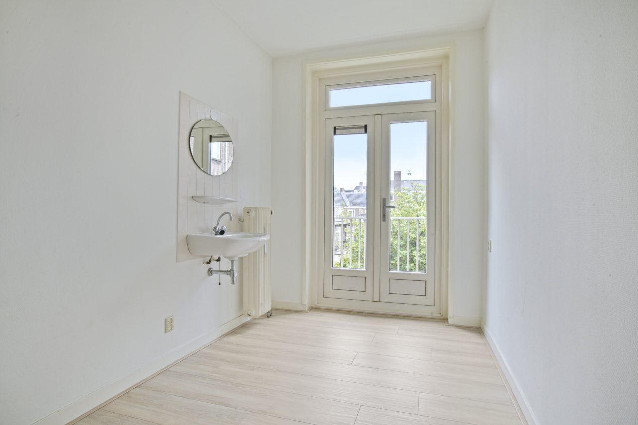120 m² apartment on Stadionkade - Image 15