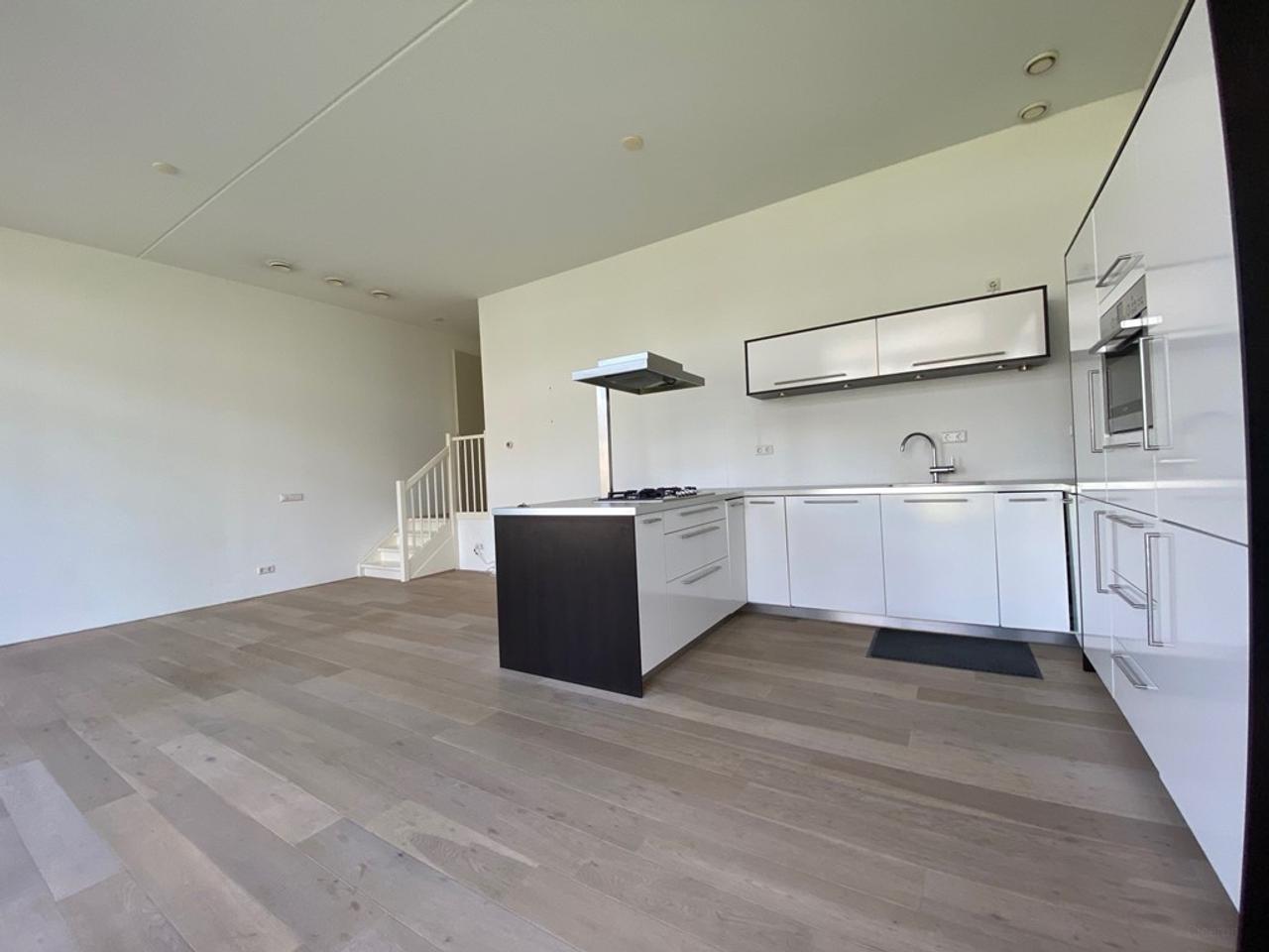 100 m² appartement met terras - Afbeelding 5