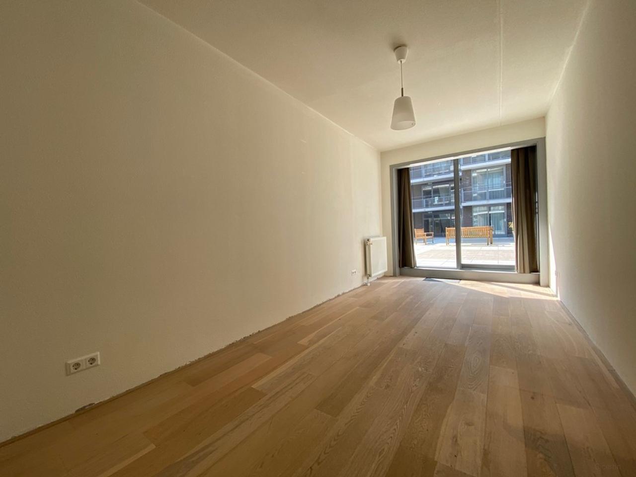 100 m² appartement met terras - Afbeelding 8